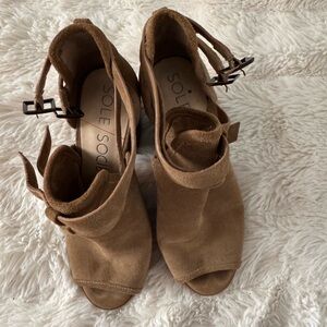 Sole Society Women's Brown Suede Heels